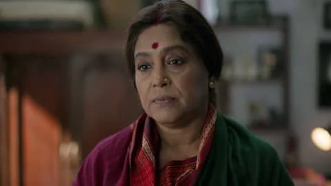 শুটিং ফ্লোরে বড় দুর্ঘটনা! গুরুতর আহত সোমা ব্যানার্জি