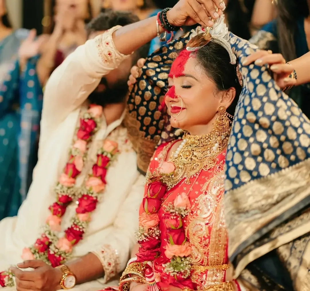 বিয়ে নিয়ে জল্পনার অবসান, ভাইরাল সিঁদুরদানের ছবির সত্যিটা জানালেন ডোনা ভৌমিক নিজেই